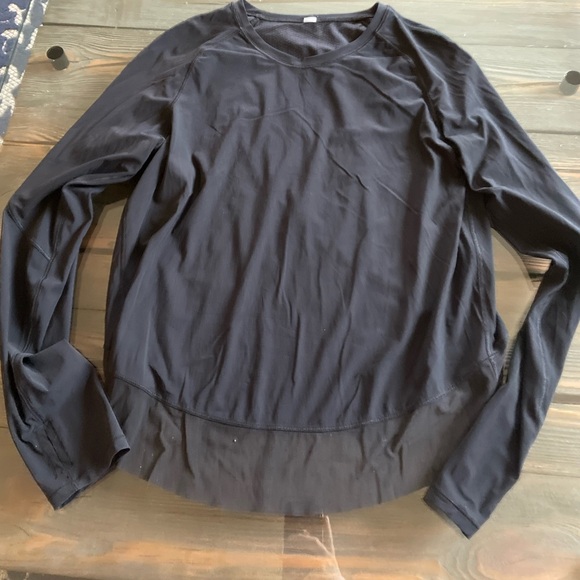 lululemon athletica Tops - lululemon athletica Long Sleeve Crew Top - black
